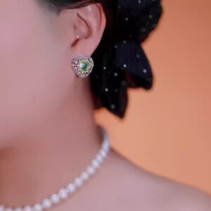 Heart-shaped Stud Earrings For Women Niche Design Advanced